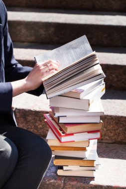 Kitap yığını 