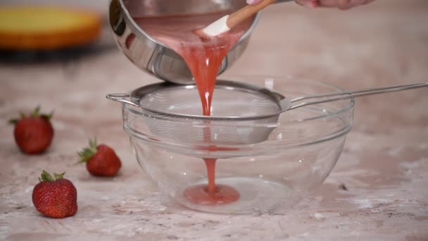 Professional Cook Hands Prepares Strawberry Berry Puree Rubbing Sieve — Stock Video