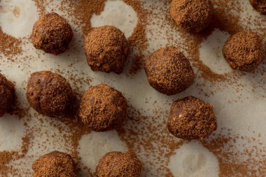 Ev yapımı fruffle topları