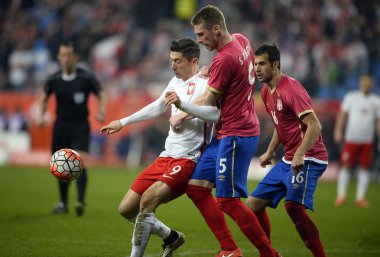 Dostu futbol oyun Polonya - Sırbistan