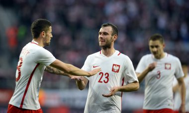 Dostu futbol oyun Polonya - Finlandiya