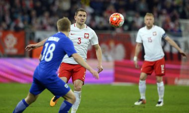 Dostu futbol oyun Polonya - Finlandiya