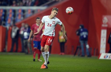 Dostu futbol oyun Polonya - Sırbistan