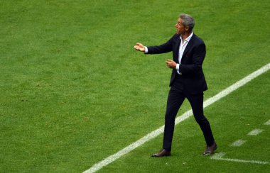 WARsaw, POLAND - 08 Eylül 2021: Dünya Kupası 2022 Katar eleme derecesi Polonya - İngiltere, Paulo Sousa Koç (Polonya) 