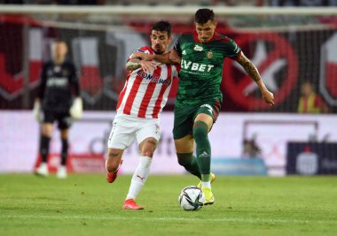 CRACOV, POLAND - AUGust 01, 2021: Polonya Futbol Ligi oyunu Krakovia Krakow - Slask Wroclaw, Sergiu Hanca (Krakovia) Erik Exposito (Slask Wroclaw)) 