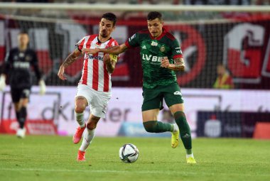 CRACOV, POLAND - AUGust 01, 2021: Polonya Futbol Ligi oyunu Krakovia Krakow - Slask Wroclaw, Sergiu Hanca (Krakovia) Erik Exposito (Slask Wroclaw)) 
