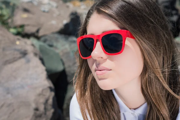 Retrato de cerca de una bonita adolescente —  Fotos de Stock