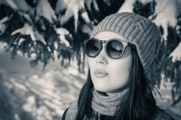 Portrait close up of a pretty young woman — Stock Photo, Image