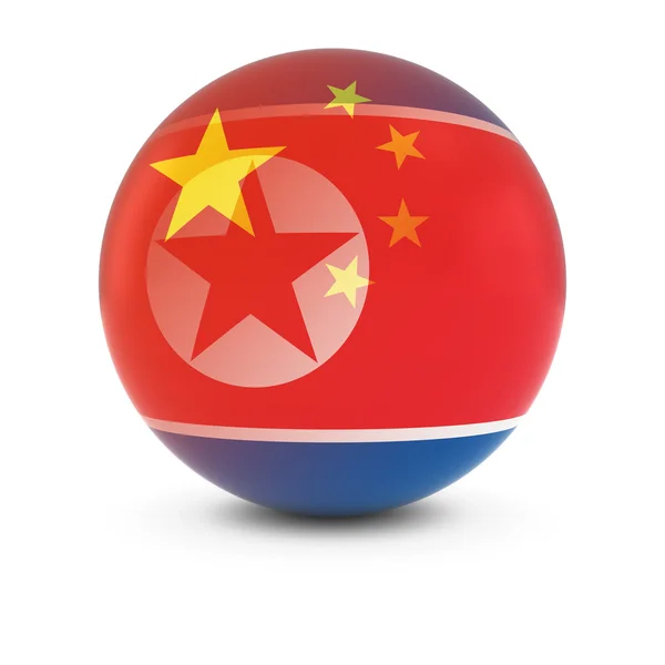 Bola de bandeira chinesa e norte-coreana - Bandeiras desbotadas da China e da Coreia do Norte — Fotografia de Stock