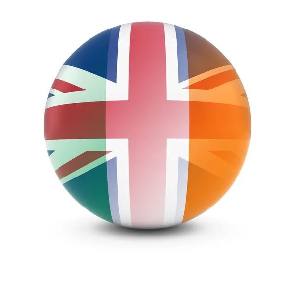 Bola de Bandera Irlandesa y Británica - Banderas Descoloridas de Irlanda y el Reino Unido —  Fotos de Stock