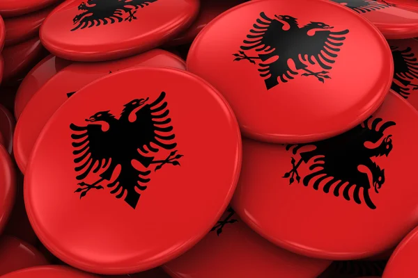 Pilha de emblemas de bandeira albanesa - Bandeira da Albânia Botões empilhados uns em cima dos outros - Ilustração 3D — Fotografia de Stock