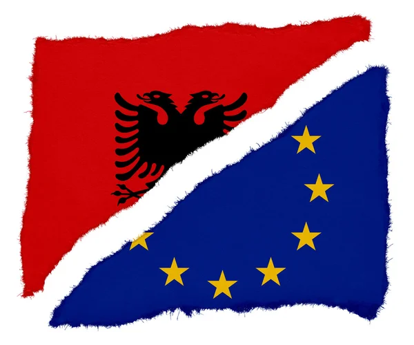 Albanska och Eu-flaggan sönderrivet papper Scraps isolerad på vit bakgrund — Stockfoto