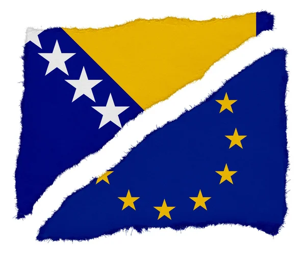 Босния Герцеговина и Европейский флаг разорвали бумажные осколки, изолированные на белом фоне — стоковое фото