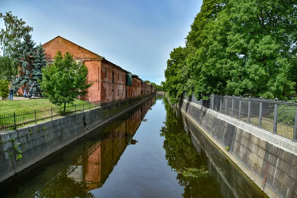 Obvodny Kanalı, Kronstadt, Rusya