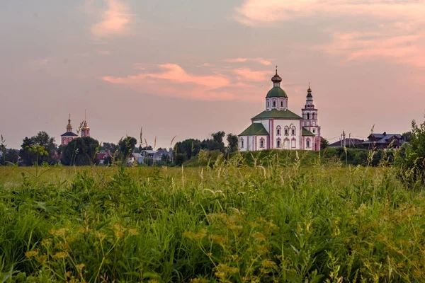 Puesta Sol Sobre Iglesia Suzdal Rusia — Foto de Stock