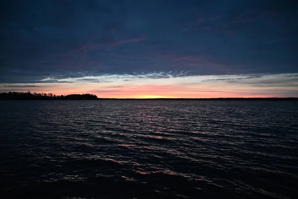 Рассвет Озере Альберта — стоковое фото