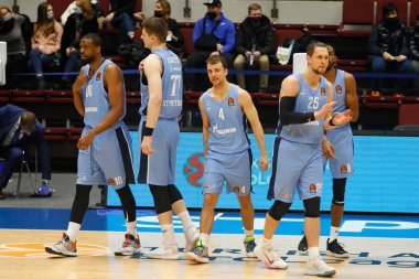 Rusya Federasyonu. Saint-Petersburg 'da. Sibur Arena. Basketbol mu? Euroleague 2020 / 2021, BC Zenit Saint Petersburg - BC Milan. Zenit basketbol kulübü Mateusz Ponitka 'nın oyuncusu (25).