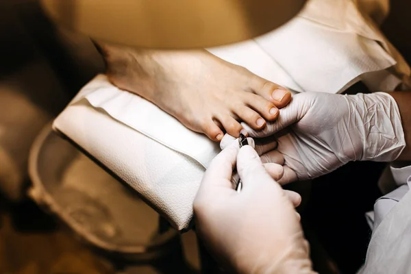 Close Shot Professional Making Pedicure Procedure Client Beauty Salon — Stock Photo, Image