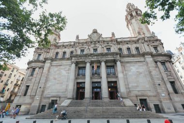 Barselona 'daki ana postanenin güzel binası.