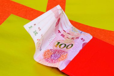 Çin 'de Yeni Yıl' da Para Kırmızı Zarfta