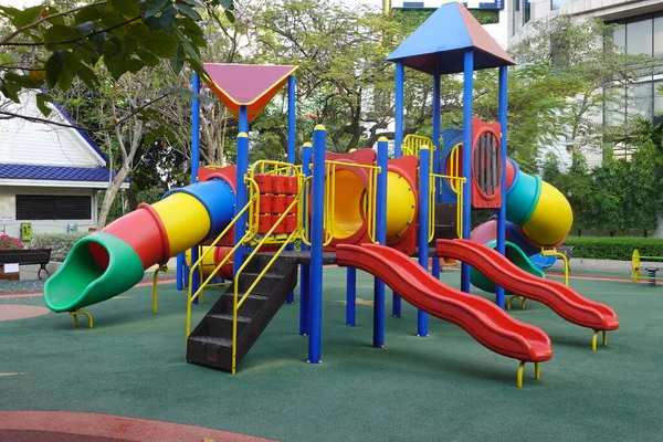 Parque Infantil Colorido Para Niños Parque Esquina Los Niños — Foto de Stock