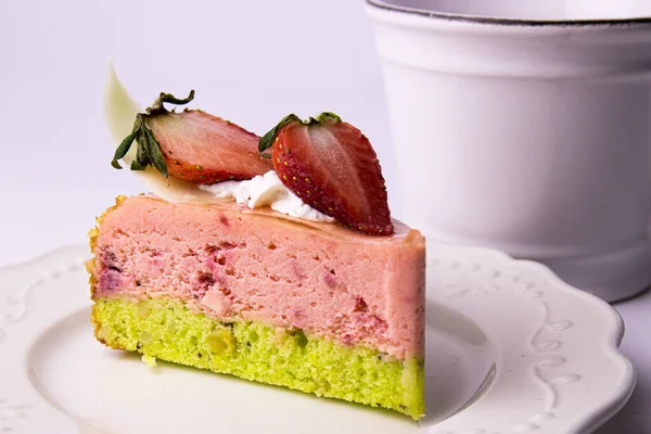 Close Strawberry Mousse Cake — Stock Photo, Image