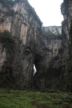 Chongqing, Wulong Karst, Wulong Tianken, Üç Doğal Köprü, Tianlong Köprüsü, Qinglong Köprüsü ve Heilong Köprüsü, Çin 'de Turist Çekimi