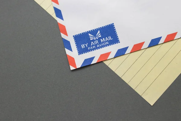 Конверт Електронної Пошти Лист Надсилається Поштовим Індексом Старе Повідомлення Часом — стокове фото