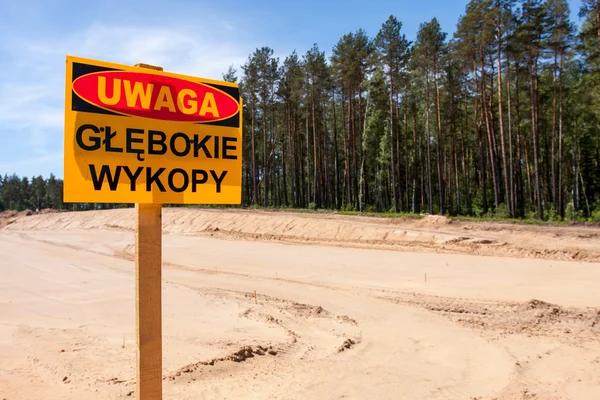 Budowa. wykopy