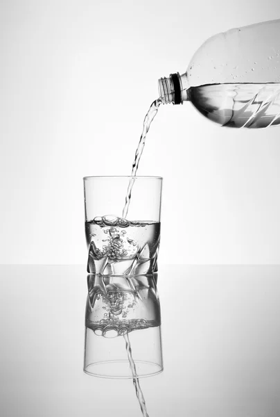A friss víz Glas — Stock Fotó
