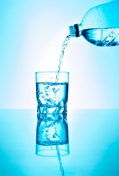 Glas of fresh water — Stock Photo, Image