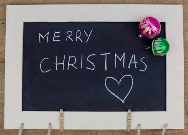 Merry Christmas bir tebeşir ile yazılı