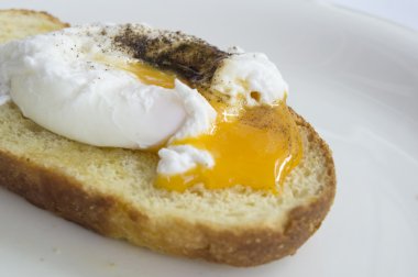 yumurta benedict tost İngiliz kahvaltısı plaka kavramı