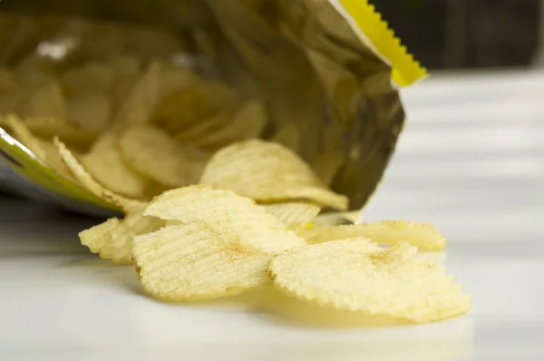 patates cipsi şişman kolesterol tuzlu önemsiz fast food kavramı