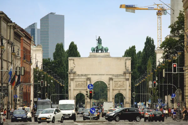 Múnich, Alemania: Prom 15 2015 - El Siegestor (español: Victoria A — Foto de Stock