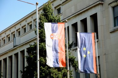 Novi Sad, Voyvodina, Sırbistan bayrakları