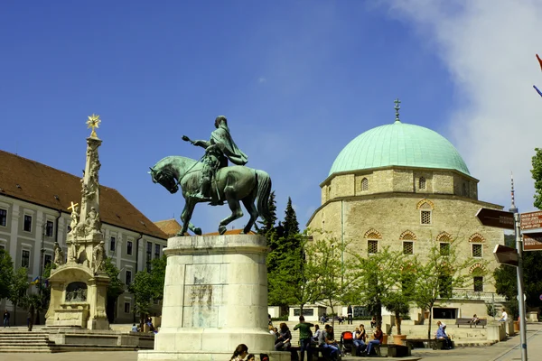 Pecs, Praça Szechenyi em Pecs — Fotografia de Stock