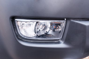 Modern araba sis lamba