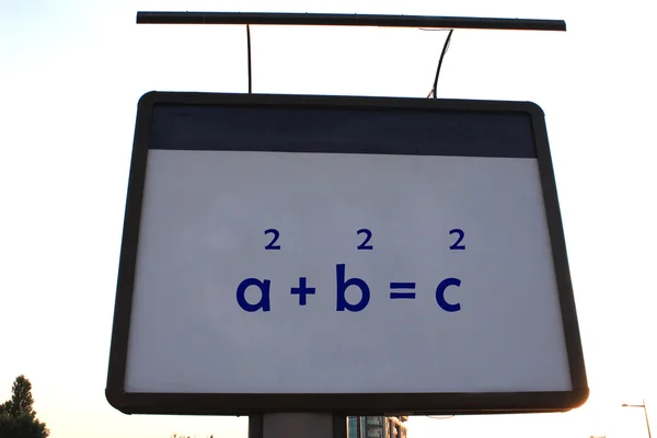 Teorema de Pitágoras en una valla publicitaria — Foto de Stock