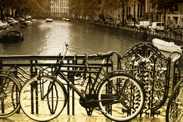 Город велосипедов - Амстердам, Голландия . — стоковое фото