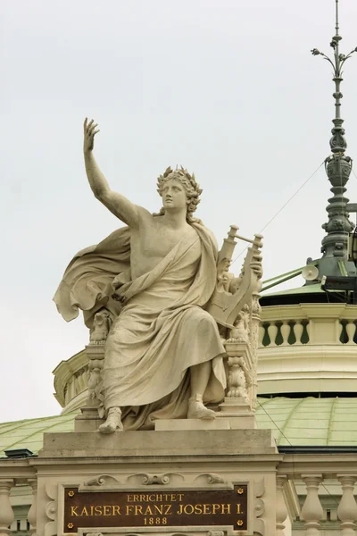 Statua in onore di Franz Joseph a Vienna, Austria — Foto Stock