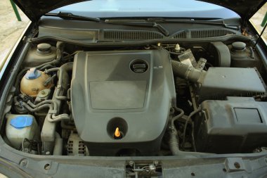Araba motor ve motor
