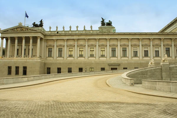 Rakouský parlament ve Vídni. — Stock fotografie