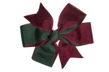 Kırmızı hediye yayı, beyaz arka planda izole edilmiş..