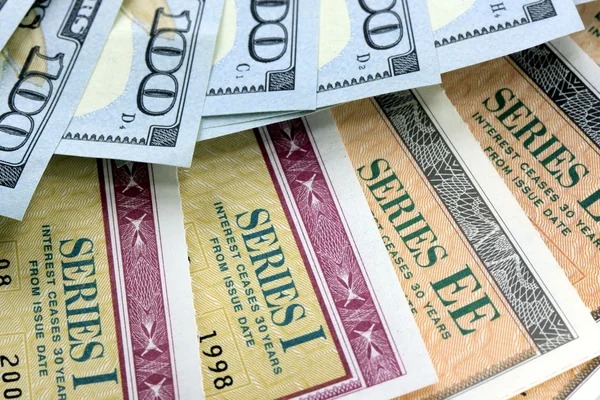 Amerika Birleşik Devletleri tasarruf bonosu ile Amerikan Doları - Finansal güvenlik
