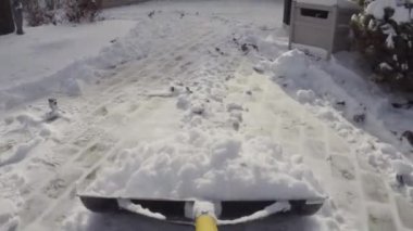 Kar kürekle sonra kış fırtına çıkarma.