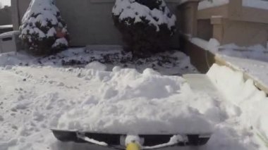Kar kürekle sonra kış fırtına çıkarma.