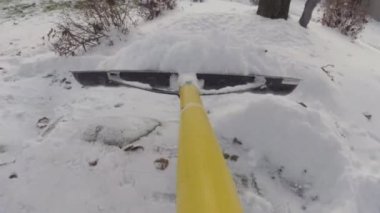 Kar kürekle sonra kış fırtına çıkarma.