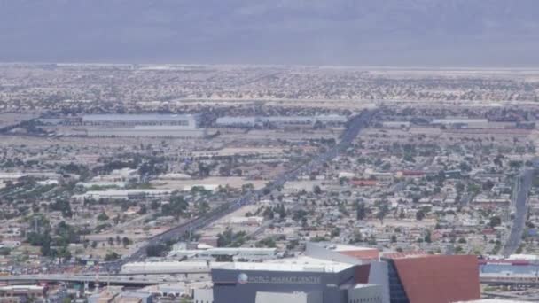 Olhando para baixo em Las Vegas strip — Vídeo de Stock