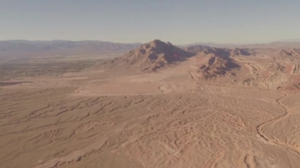 Vista aérea sobrevoando o Grand Canyon — Vídeo de Stock